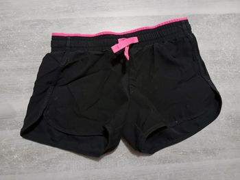 Short 8 ans