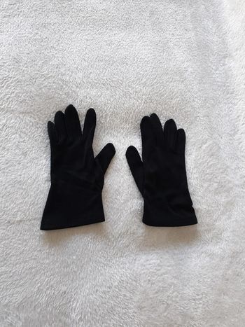 Paire de gants noirs