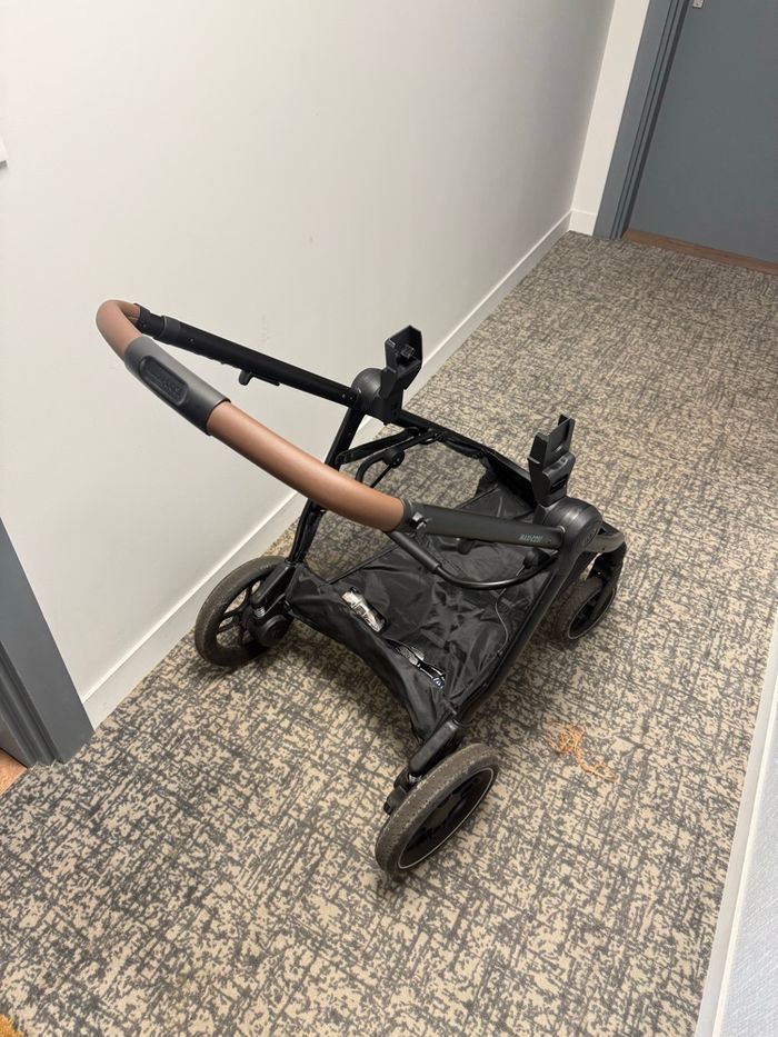 POUSSETTE MAXI COSI ZELIA S