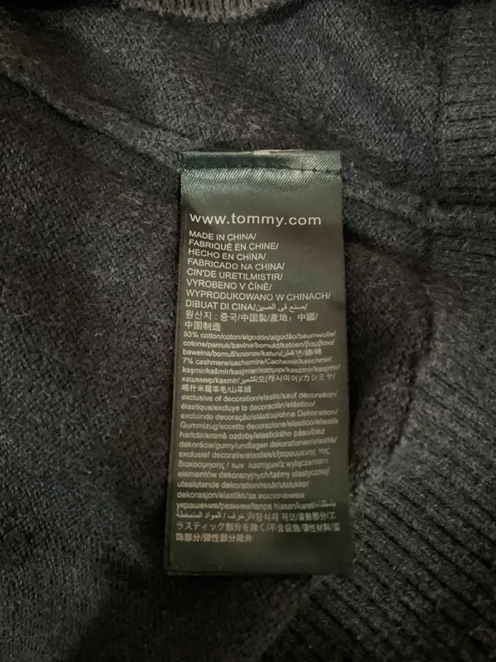 Pull col en V bleu marine pour homme Tommy Hilfiger taille M 471 - photo numéro 10