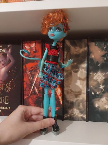 Poupée Lorna McNessie Monster High Monster Exchange Mattel G1 Échange Monstrueux