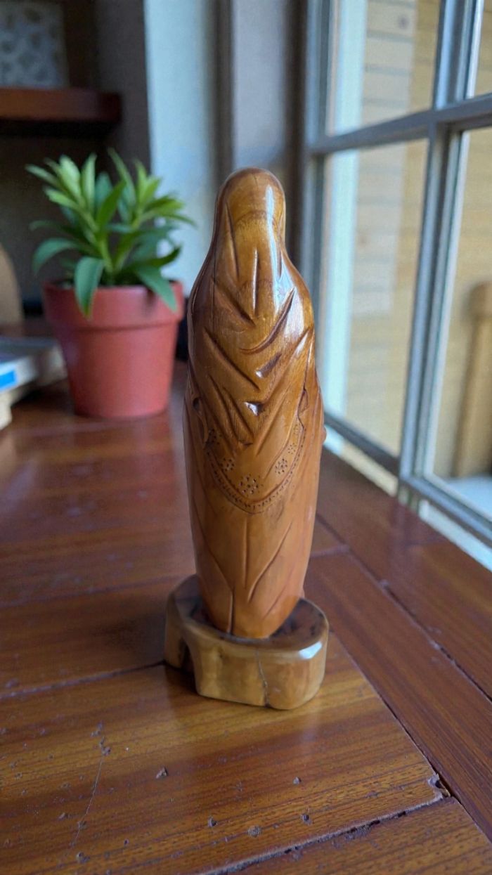 Sculpture de 1973 de la vierge immaculée 24. Cm de hauteur - photo numéro 2