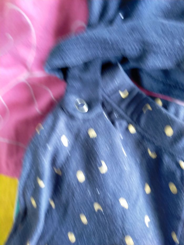 Pyjama en deux pièces 9 mois - photo numéro 2