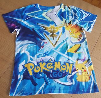Tee-shirt garçon 12/14 ans pokémon