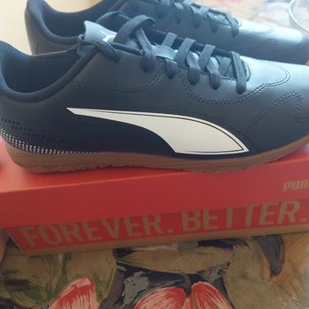 Basket puma jamais porté Pointure 37