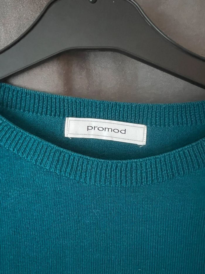 Pull avec manches transparentes - photo numéro 4
