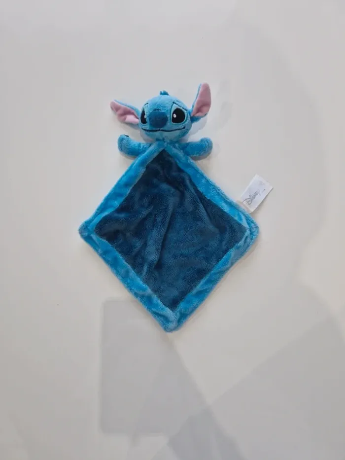 Doudou stitch disney