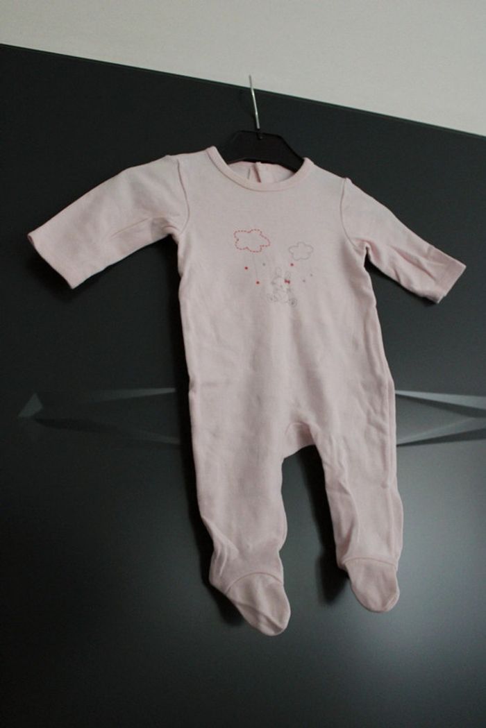 Pyjama léger taille 3 mois 62-65 cm - photo numéro 4