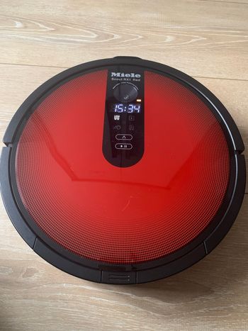 Aspirateur robot Miele Scout RX1