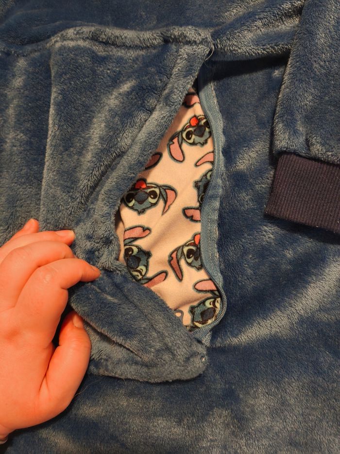 Haut d'intérieur/pyjama ou autre - photo numéro 2