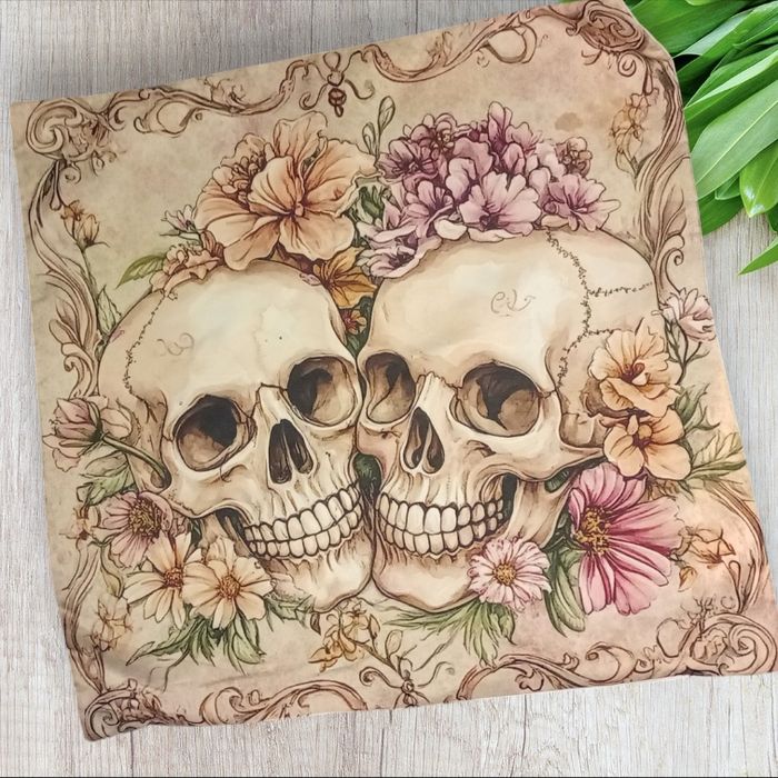 Housse de coussin  tête de mort gothique - photo numéro 2