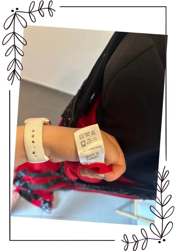 Sublime robe longue cocktail rouge et noir - photo numéro 18