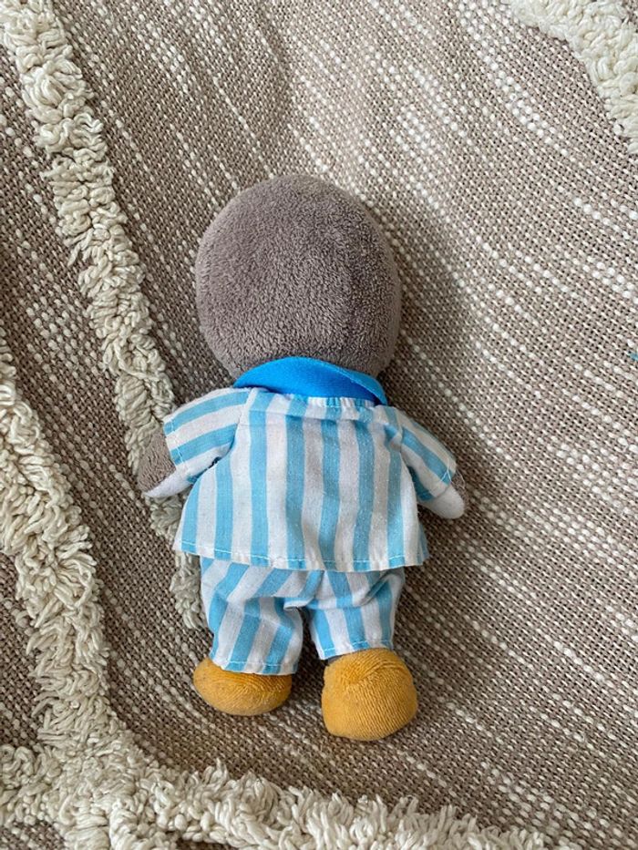 Peluche doudou 20cm tchoupi pingouin pyjama bleu et blanc rayé très bon état - photo numéro 3
