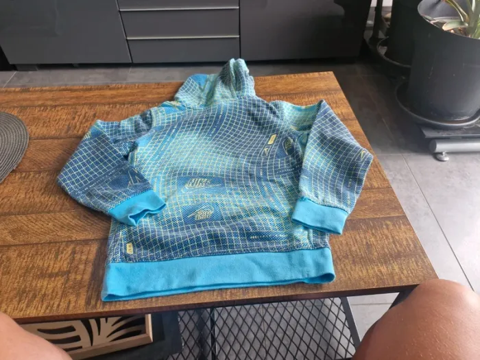 Sweat 6-7 ans - photo numéro 4