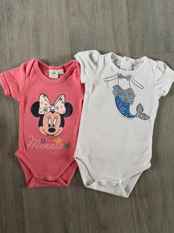 Lot de 2 bodies taille 3 mois