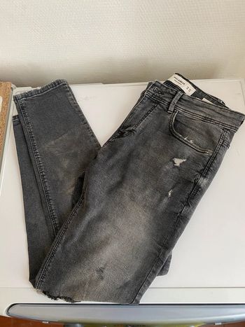 Jean troué gris Pull & Bear