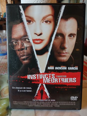 DVD Instincts meurtriers