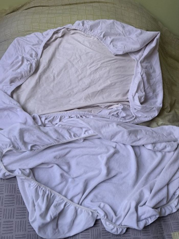 Draps housse, drap plat et alèses lit bébé - photo numéro 5