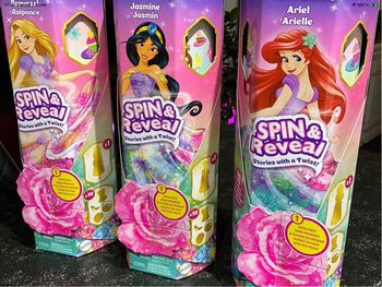 Lot 3 poupées  spin and reveal, neuves, scellées, 30 % avec code 