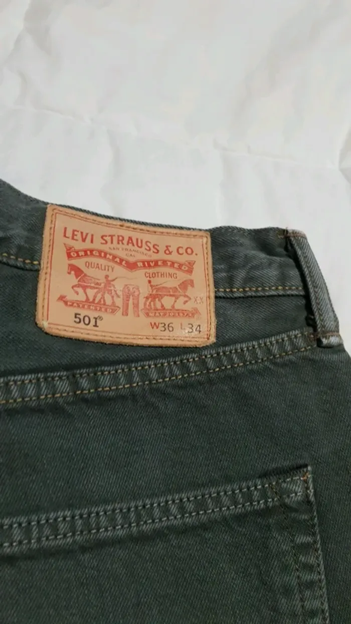 Jean 501 Levi's Vert - photo numéro 2