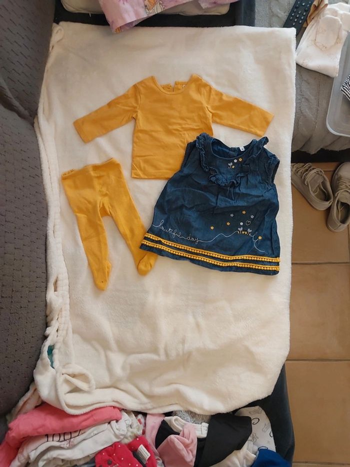 Robe jeans avec t shirt manche longue et collant 3 mois - photo numéro 3