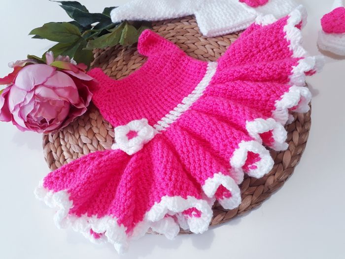 Vêtement bébé fille robe ballerines bandeau et gilet boléro crochet 3 mois - photo numéro 4