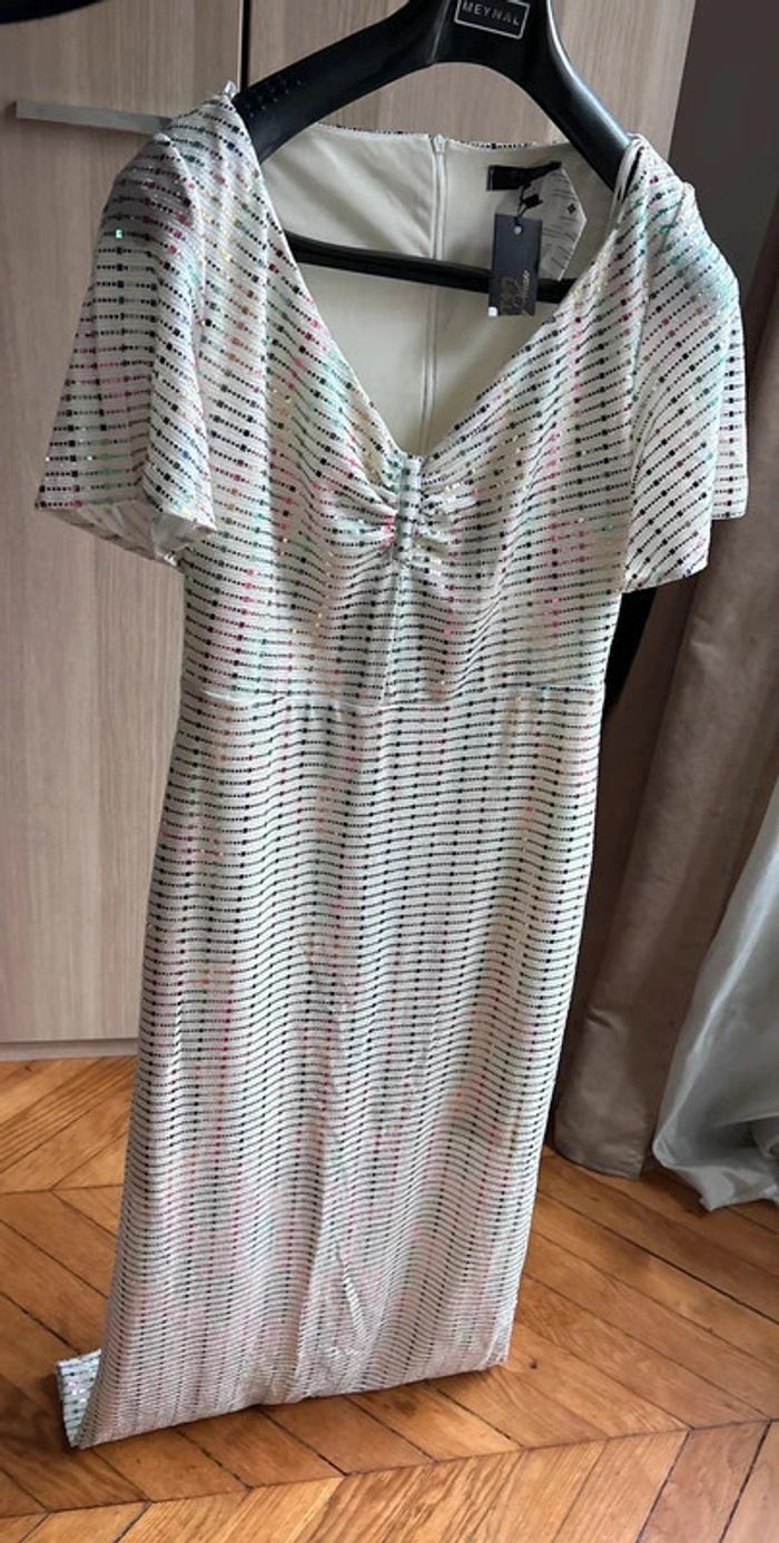 Neuf: sublime robe blanche ultra élégante, taille 40/42/44