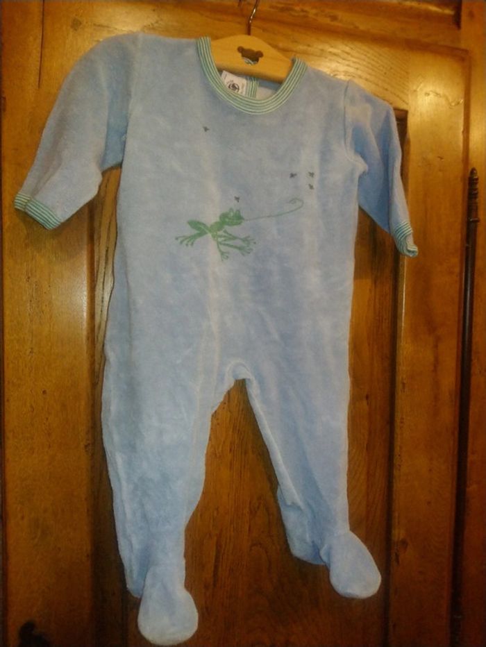 Pyjama bébé garçon grenouillère Petit Bateau 12 mois en très bon état - photo numéro 2