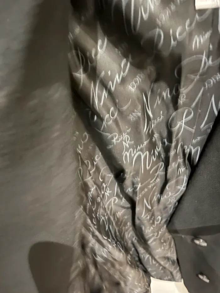 Veste blazer vintage noir velours Nina ricci - photo numéro 4