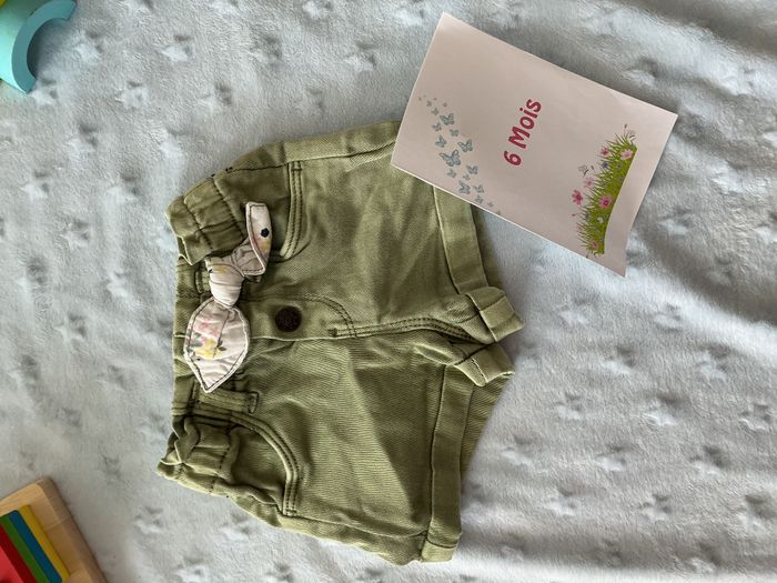 short en jean kaki taille réglable 6 mois gémo - photo numéro 3