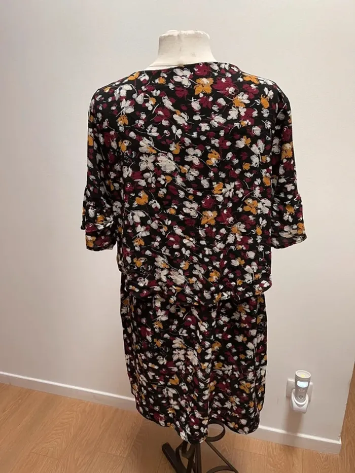 Superbe Robe fluide fleurie XL 🌸 42 44 - photo numéro 9