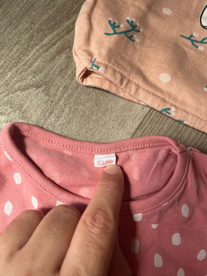 Deux pull 6 mois - photo numéro 4