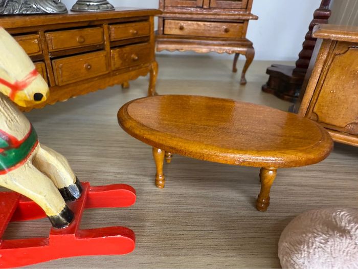 Lot de meuble et accessoires miniature en bois - photo numéro 3