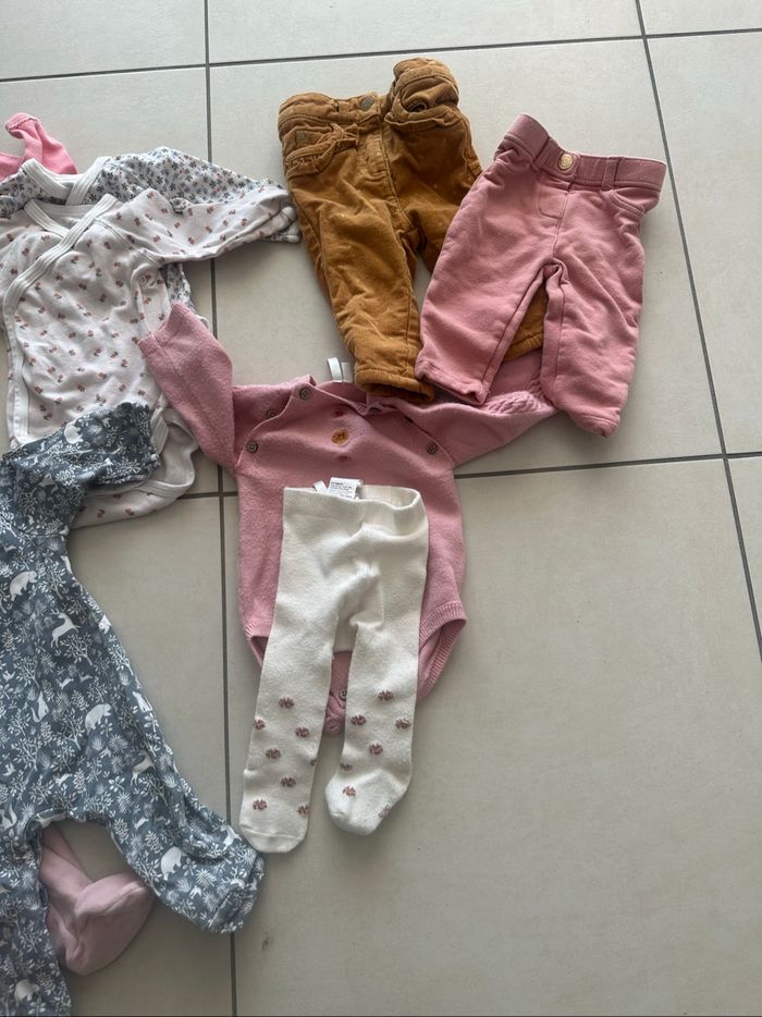Lot 3 mois fille body pyjama - photo numéro 2