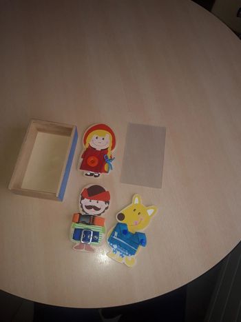 Lot de 3 figurines Montessori