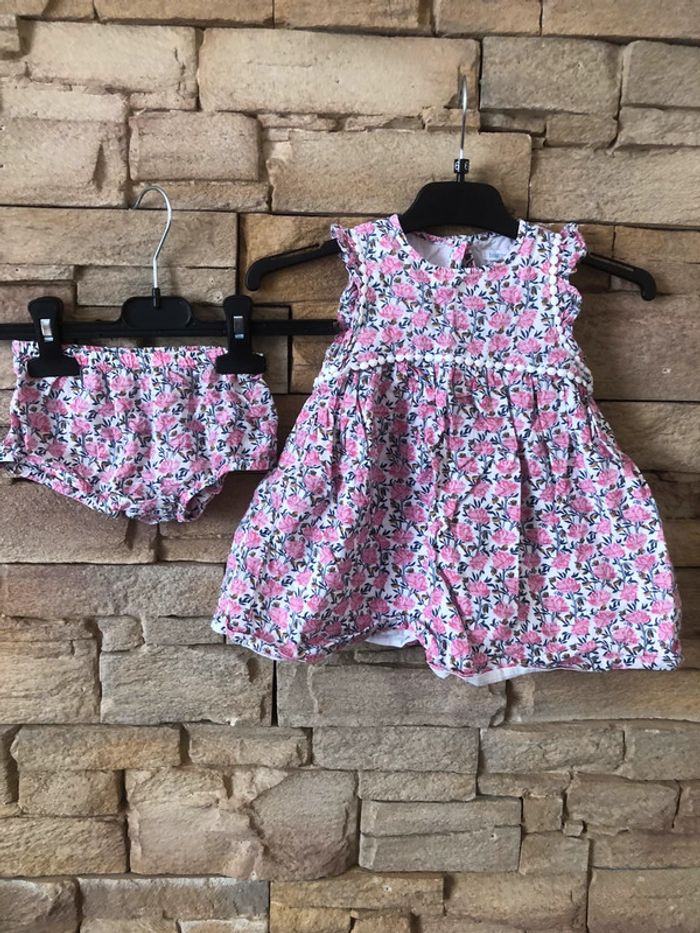 Jolie robe d’été et sa culotte 6 mois