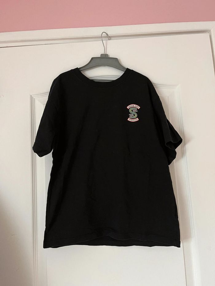 T shirt riverdale - photo numéro 2