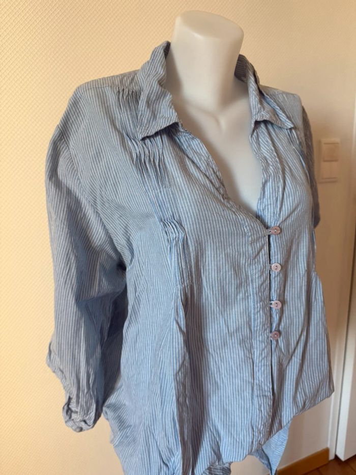Blouse grande taille en très bon état bleu ikebana taille 54/56 - photo numéro 2