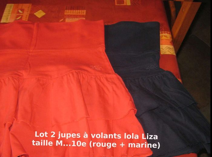 Lot 2 jupes  à  volants lola  Liza  taille M