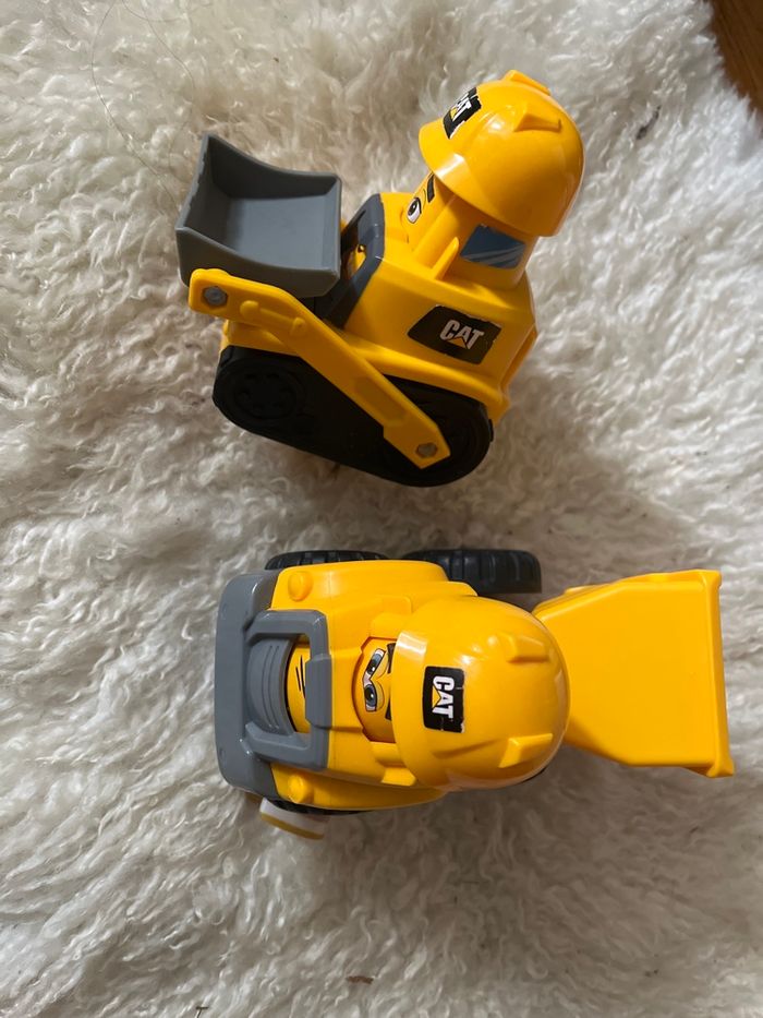 Véhicules de chantier caterpillar