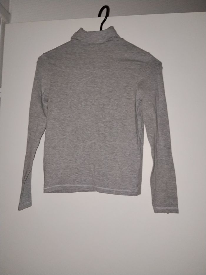 Sous pull Kiabi taille 10 ans - photo numéro 3