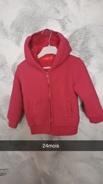 Veste rose polaire taille 24mois