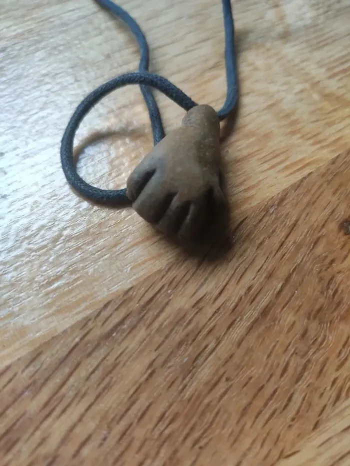 Collier croix argenté et pierre verte - photo numéro 7