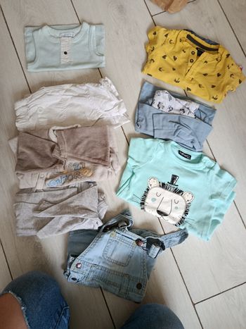 Lot vêtements garçon 1 mois