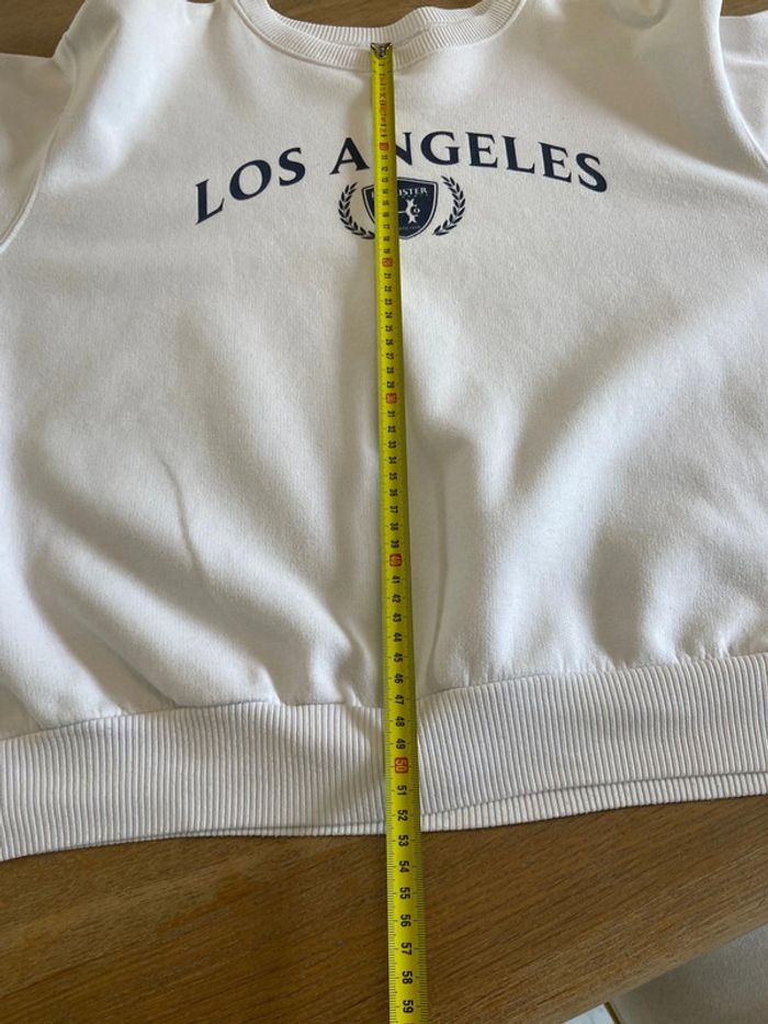 Sweat blanc sérigraphie « Los Angeles » bleu marine Hollister taille M - photo numéro 5
