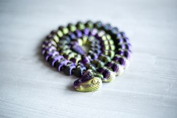 Serpent articulé XXL - 97 cm - Noir/Violet/Or - Jouet déco flexible