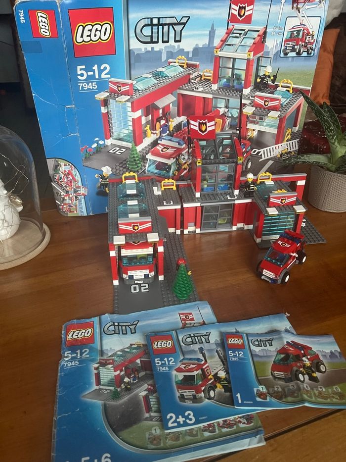 Lego caserne des pompiers 7945 - photo numéro 8