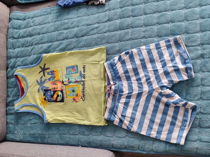 Lot 3 pyjamas 
Garçon 6 ans - photo numéro 3
