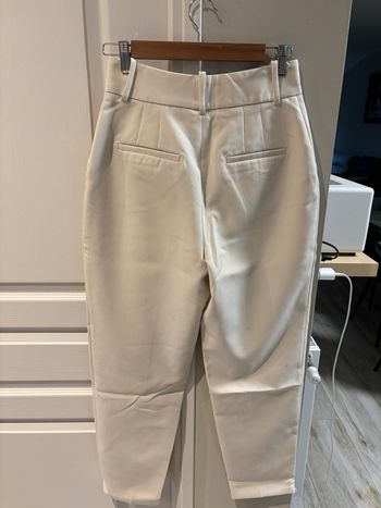 Pantalon Zara