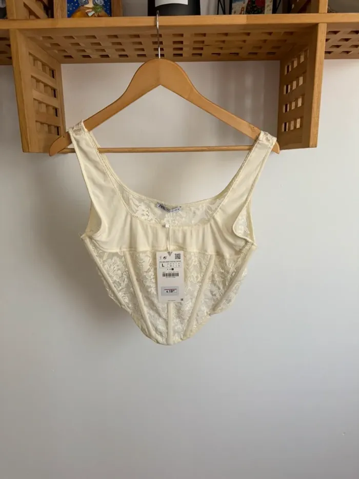 Corset dentelle Zara - photo numéro 4